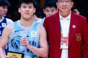 世界杯实时赔率查询-17投砍26分6板4助！广东20岁锋线新星闪耀星锐赛，值得杜锋更多信任|广东男篮|陈家政|体育赛事讨论|CBA全明星|三分球_新浪体育_新浪新闻