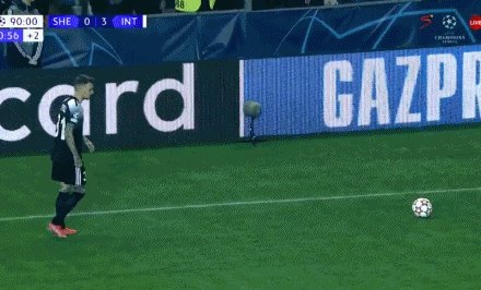 1635977332455041405.gif